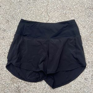 Size 4 speed up lululemon shorts high waisted